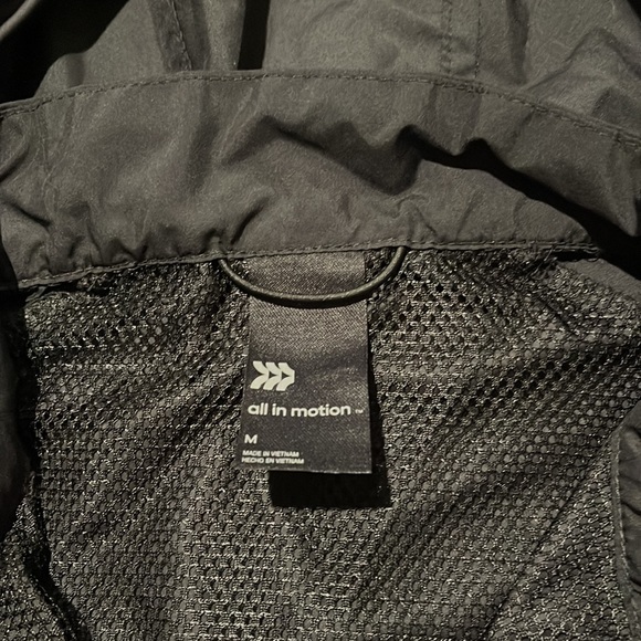 zip up windbreaker - Picture 3 of 3